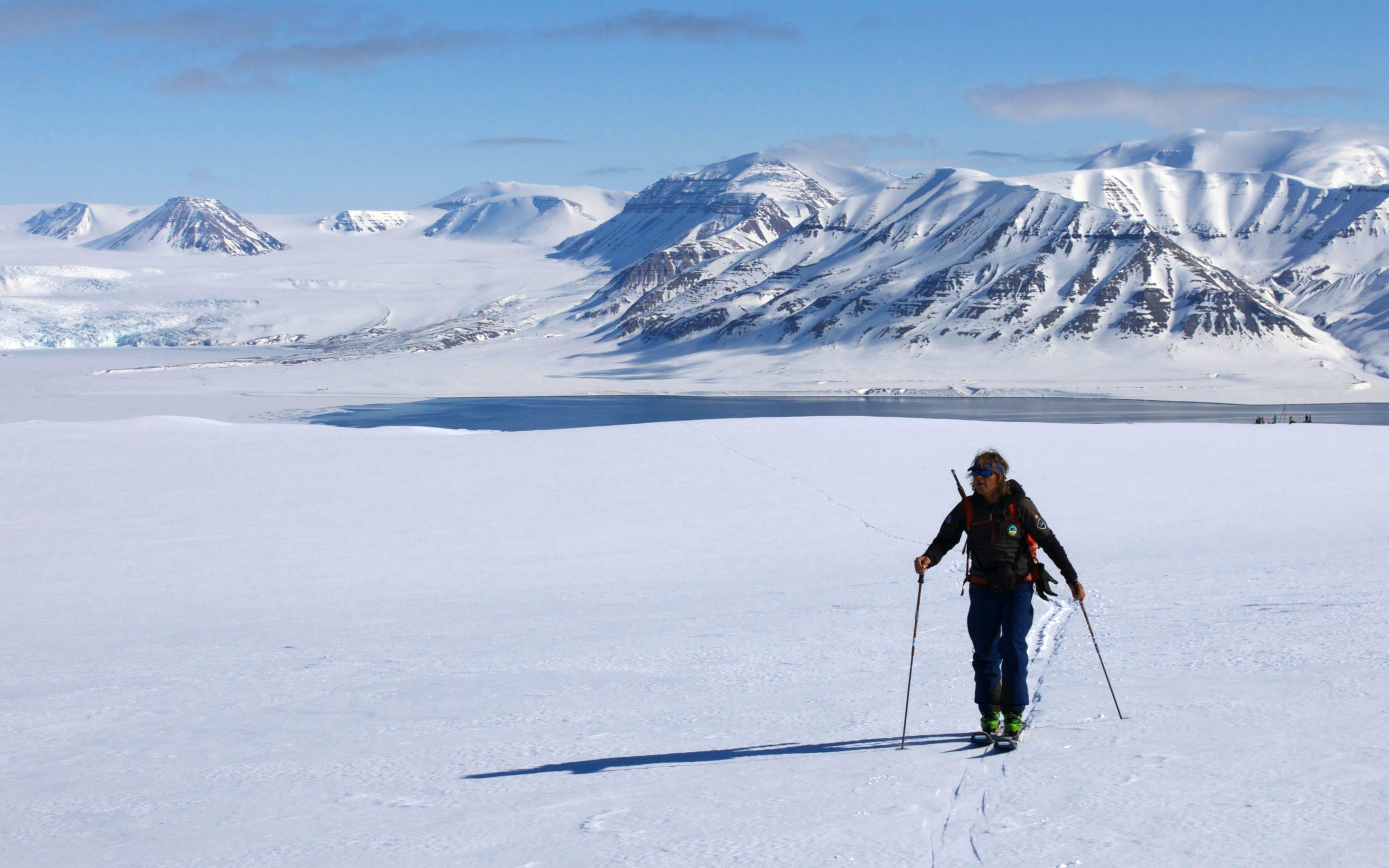 Heliski-Russia-Archipel-Svalbard-3-scaled