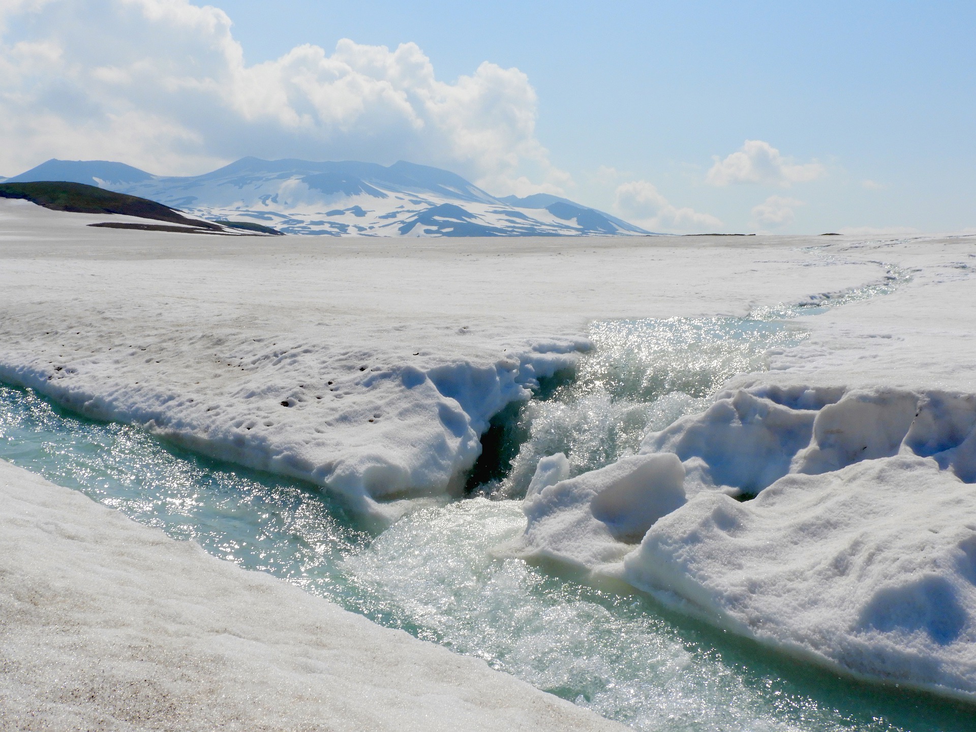 Tchoukotka-Kamchatka-La-Datcha-Heliski-Russia-14