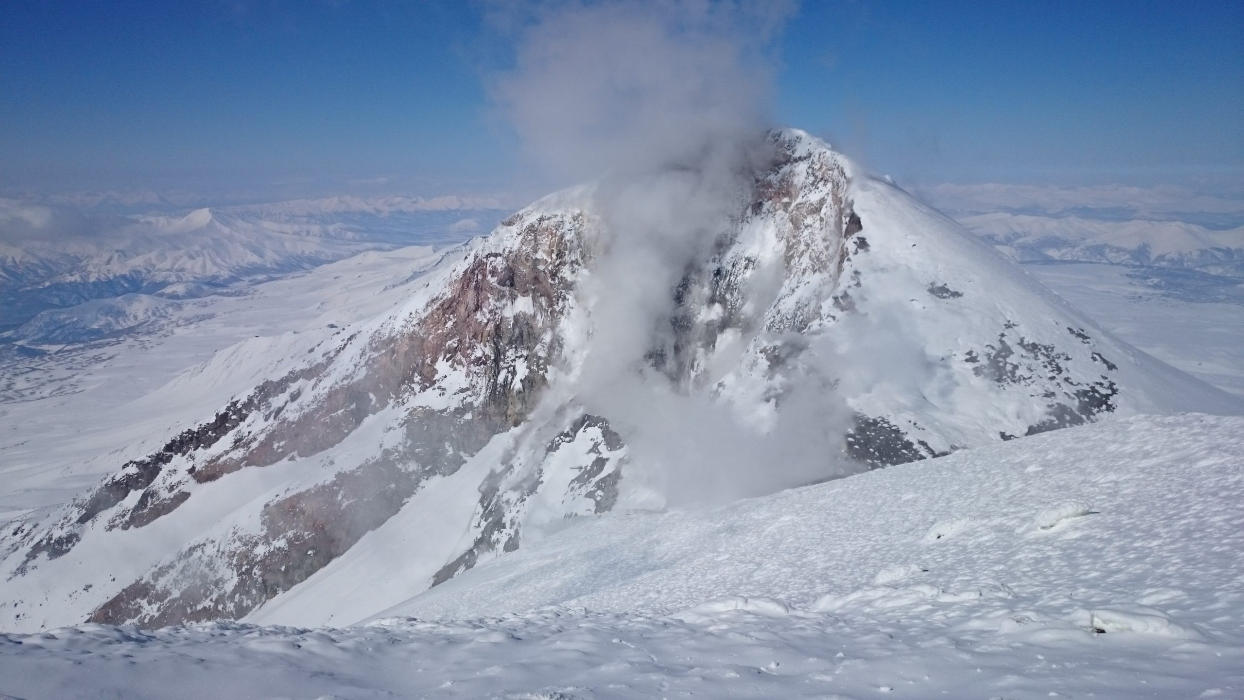 Tchoukotka-Kamchatka-La-Datcha-Heliski-Russia-2-scaled