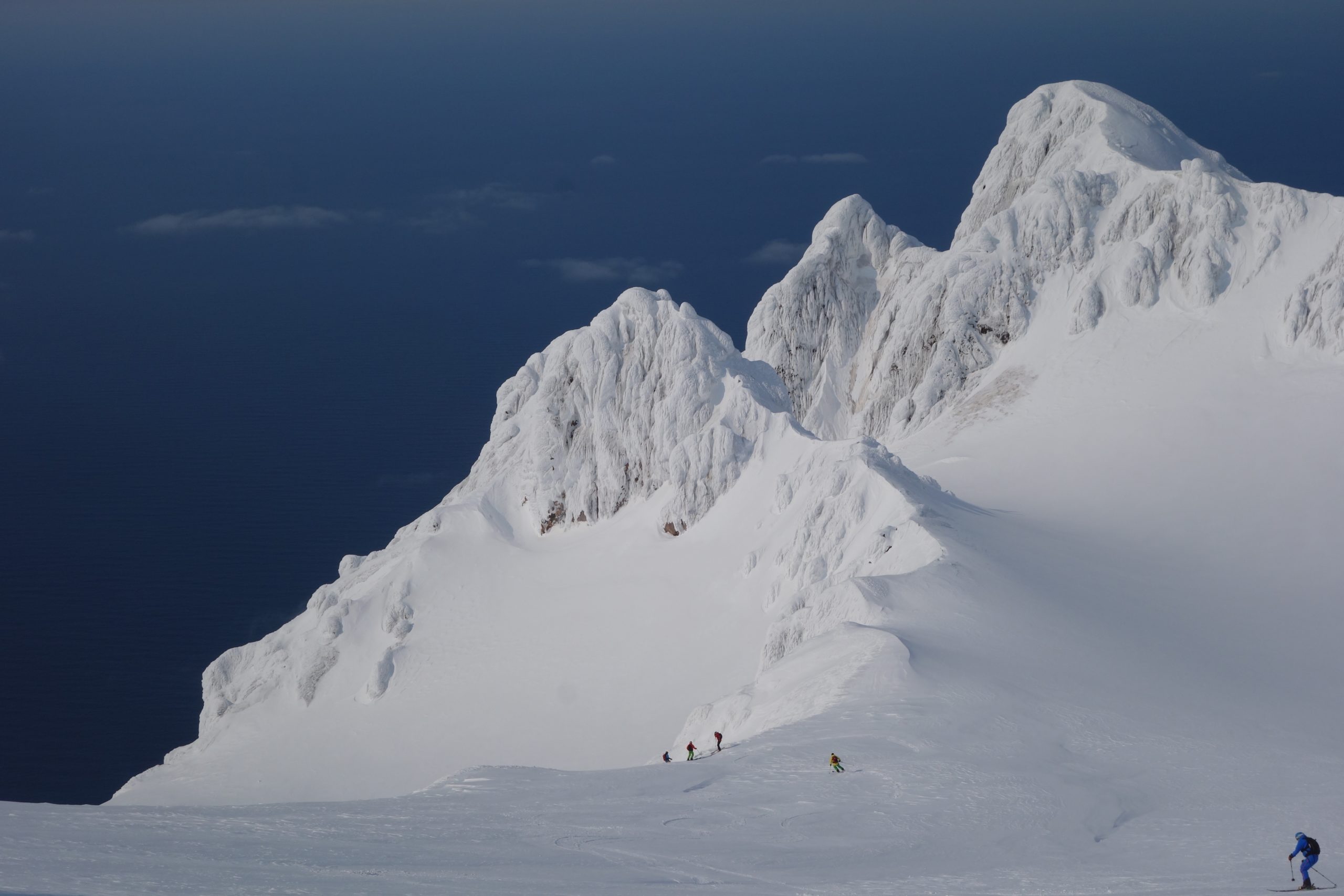 Tchoukotka-Kamchatka-La-Datcha-Heliski-Russia-3-scaled